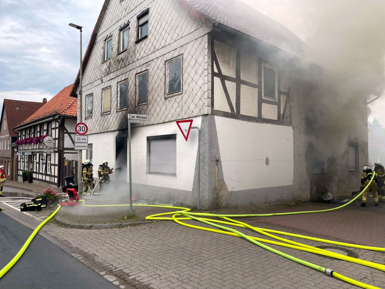 Wohnhaus in Eldagsen brennt – Familie kommt mit dem Schrecken davon